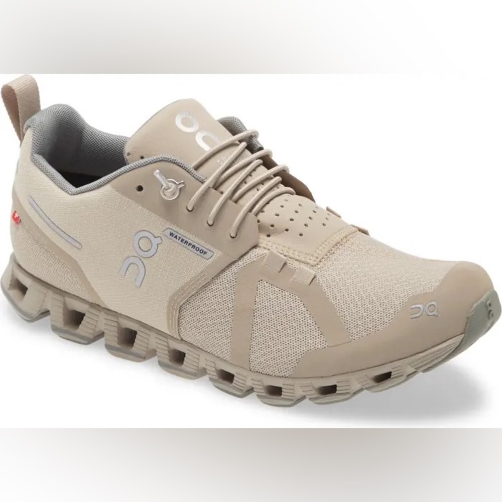 On Cloud Waterproof